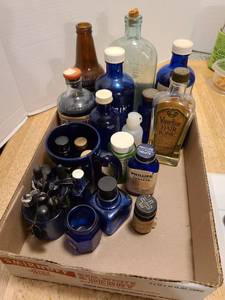 lot 1630 image: Old jars and perfume bottles, see pictures