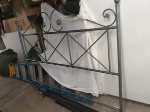 lot 3008 image: Metal head board (56 tall x 75 long) with bed rails