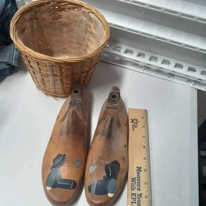 lot 3052 image: (2) Dutch shoe forms with basket