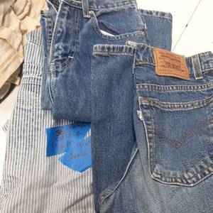 lot 3062 image: Childrens vintage jeans. Size xs and 14 (childs)