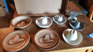 lot 1370 image: Collectable cowboy hats, bowl, plates and anvil