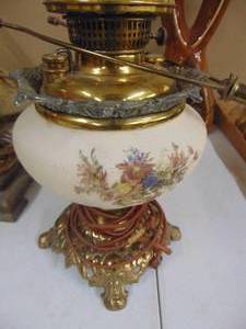 lot 1765 image: Hand Painted Table Lamp