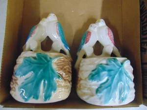 lot 1767 image: Pair of Wall Pockets