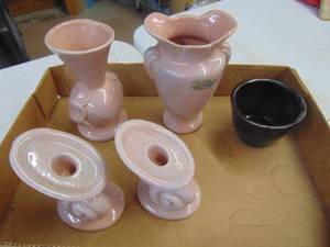lot 1807 image: Gonder and Red Wing Pottery