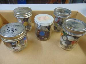 lot 1809 image: 5 Jars of Buttons