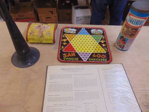 lot 1839 image: Childrens Games - Vacuum and Marbles