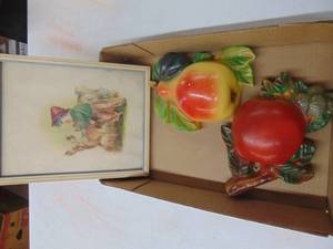 lot 1878 image: Assorted Decor