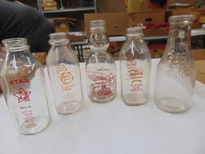 lot 1881 image: 5 Milk Jars