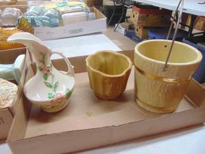 lot 1904 image: Hull Planter and More