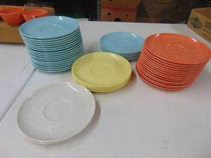 lot 1928 image: Texasware Type Assorted Dishware