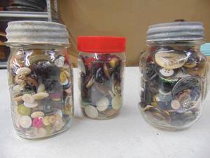 lot 1931 image: 3 Jars of Assorted Buttons