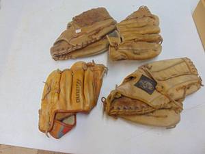 lot 1938 image: 4- Vintage Baseball Gloves
