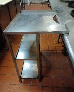 lot 106 image: Metal Prep Table with Shelves - 33 H x 22 D x 28 W
