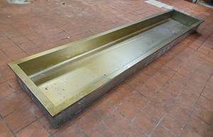 lot 121 image: Cold Food Serving Buffet Table Insert - 10 x 2 W x 8 H