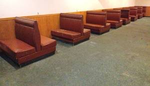 lot 134 image: Lot of 12 Maroon Booths - 4 Singles & 8 FrontBack