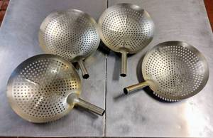 lot 213 image: Lot of 4 - 12 Stainless Steel Mandarin Strainers