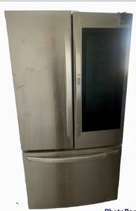 lot 3962 image: LG French door refrigerator