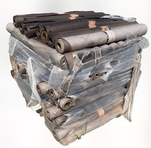 lot 3987 image: Pallet of (83) rolls Henrys super jumbo Tex 60 Siding Paper