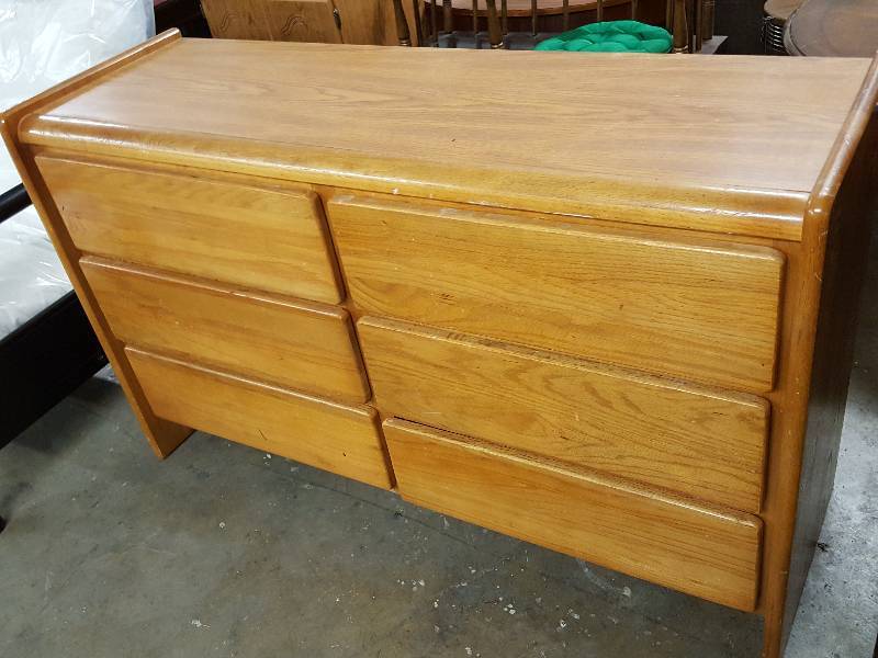 lot 1001 image: Light Blond wood 6 drawer dresser re purpose or use it as is.  52 wide X 17-12 deep and 32 off the floor