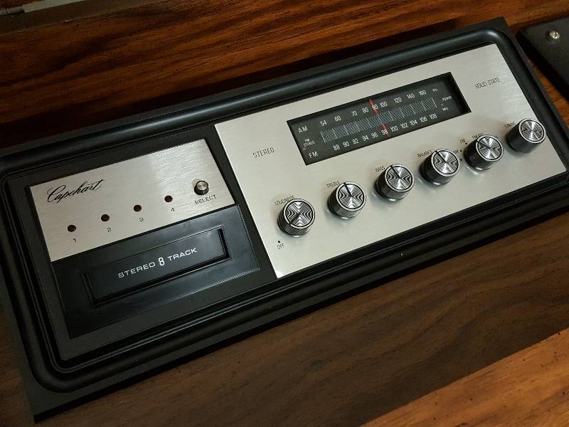 Wow what a nice piece of old furniture is this Capehart Stereo complete