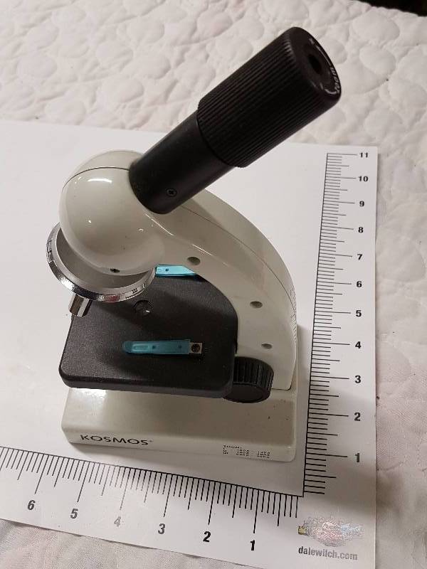 lot 1109 image: Not a toy is this Kosmos adjustable head and position and zoom Microscope