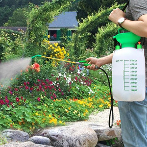 lot 52326 image: House of Quirk 11L Pump Action Pressure Sprayer With Pressure Release Valve, Garden Knapsack Sprayer - WhiteGreen