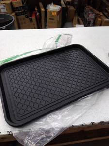 lot 50716 image: Great Working Tools Boot Mat Tray