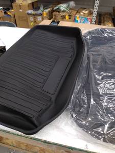 lot 50773 image: 2 - TGBROS Custom Fit For Trunk Mats