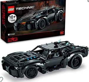 lot 50853 image: LEGO Technic The Batman �� Batmobile Building Kit Model 42127