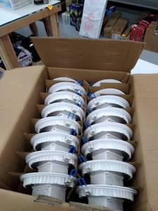 lot 50857 image: Sunco Lighting 16 Pack 6 Inch Slim Led Downlight Integrated Junction Box 14w...