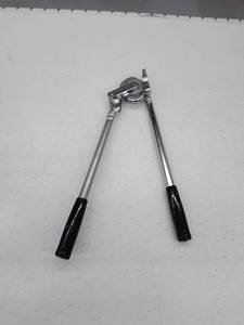 lot 50901 image: Bonvoisin 12 manual pipe bender