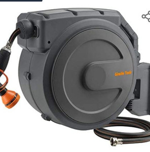 lot 50940 image: Giraffe Tools Retractable Garden Hose Reel 12 Inch x 130 ft,