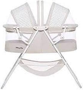 lot 7617 image: Dream On Me Karley Bassinet