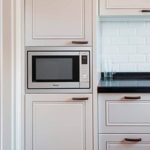 lot 7310 image: Panasonic NN-TK81KCS 24 Trim Kit NN-CD87KS 1.2 cu ft Microwave Ovens, Stainless Steel - Stainless steel