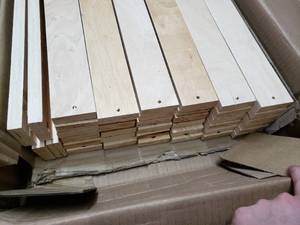 lot 8373 image: Bunkie Board Slats, Twin