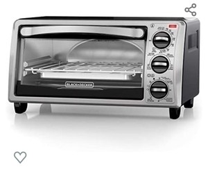 lot 41 image: BlackDecker TO1313SBD Toaster Oven, 15.47 Inch, silver
