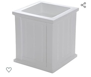 lot 215 image: Mayne 4837W Cod Planter, White, 16-Inch