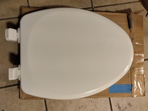 lot 243 image: toilet seat elong gated
