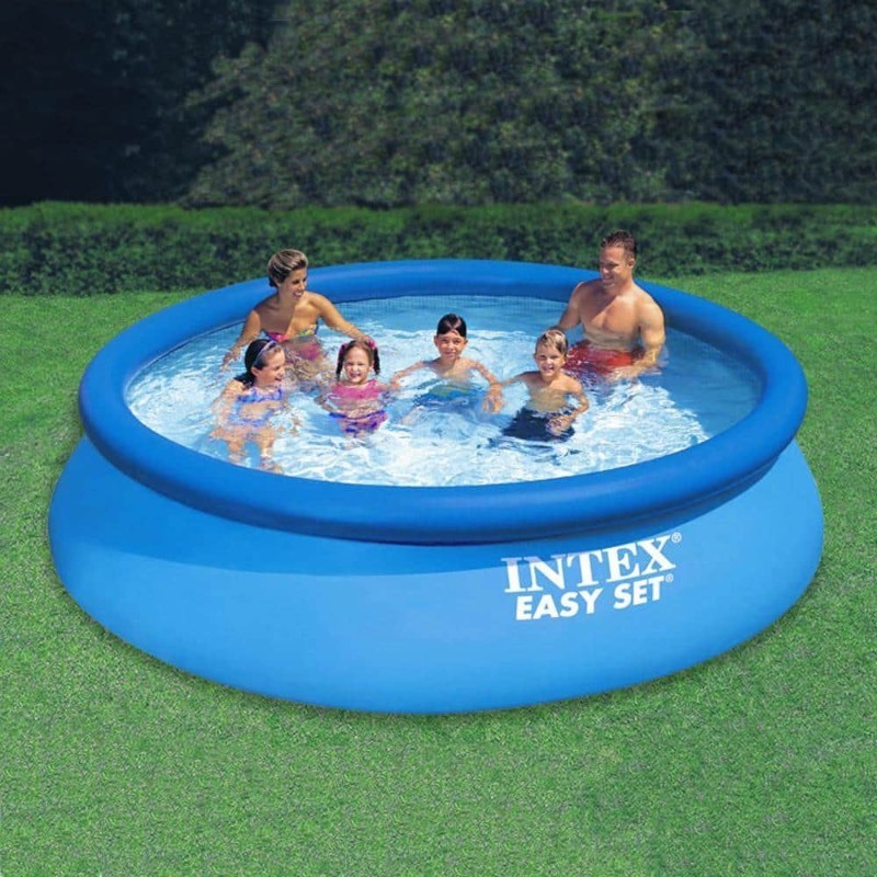 lot 7670 image: Intex - Inflatable Pool (dirty and used)