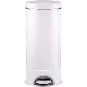 lot 7957 image: Munchkin Step Diaper Pail Powered by Arm & Hammer - top won��t close all the way