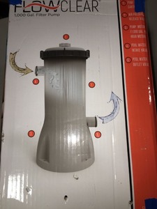 lot 8071 image: Low Clear 1,000 Gal. Filter Pump