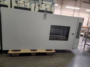 lot 5615 image: Bellco Biotechnology Laboratory Forced-Aired Incubator - Model BG-927