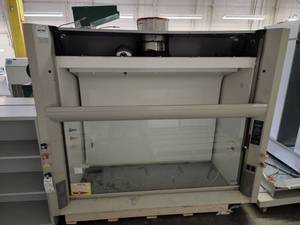 lot 5634 image: Labconco 6ft Protector Laboratory Hood&nbsp- Phase 1 - 115 Volts