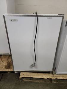lot 5639 image: Marvel Scientific Mini Freezer