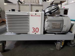 lot 5657 image: Edwards 30 Vacuum Pump Motor Model Number LS90PR