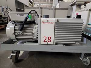 lot 5658 image: Edwards 28 Vaccuum Pump W Leroy Somer Motor Model 1-LS90PR