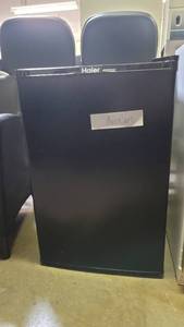 lot 5677 image: Haier Refrigerator