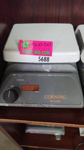 lot 5688 image: Laboratory Stirrer Corning Model PC-410D