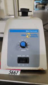 lot 5705 image: VWR Mini Vortexer Serial No. 19905&nbsp