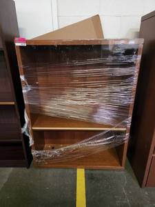 lot 18520 image: Wooden Bookshelf&nbsp
